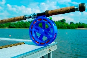 YR3D - Fly fishing reels and fishing gadget